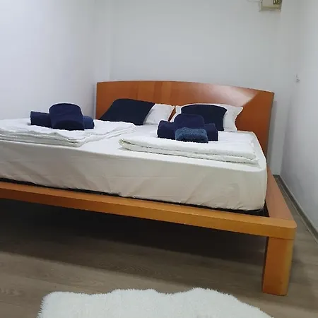 Ljubljana Center Budget Apartment Exterior photo